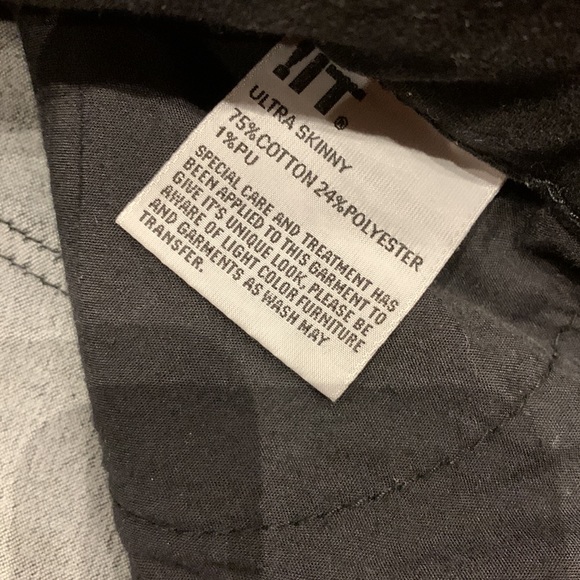 !iT Skinny Black Jeans Size 28 - Picture 3 of 4